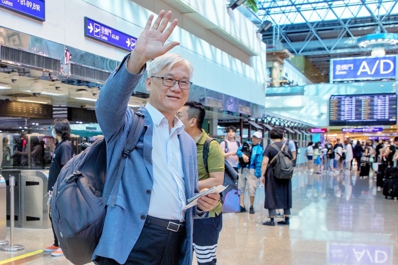 Le vice-président du KMT Andrew Hsia s'envole pour les Etats-Unis
