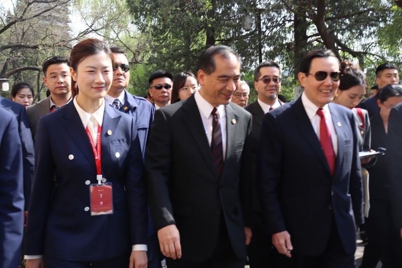 Le DPP critique le projet de l’ancien Président Ma Ying-jeou de conduire une délégation d’étudiants en Chine