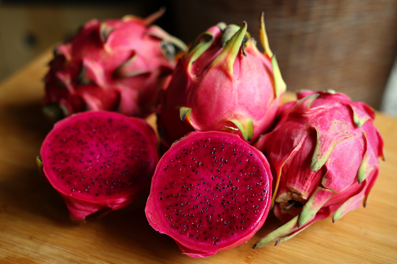 Premier conteneur de fruits du dragon exporté vers le Japon depuis 8 ans