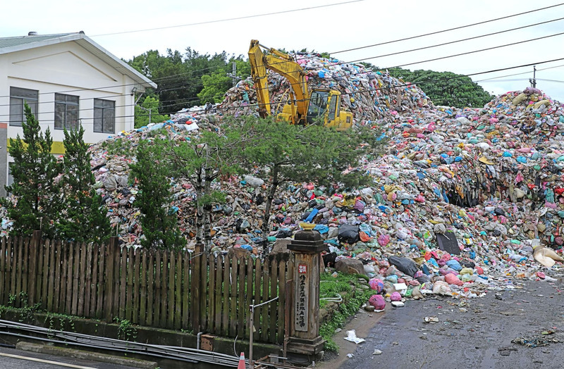 Décharges à ciel ouvert à Hsinchu : revue de presse