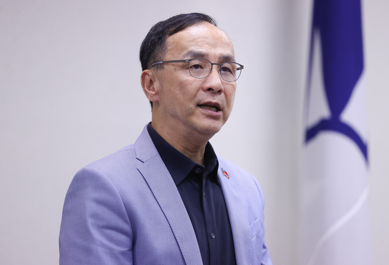 Le KMT ordonne à ses partisans de soutenir ses députés lors du vote du réexamen