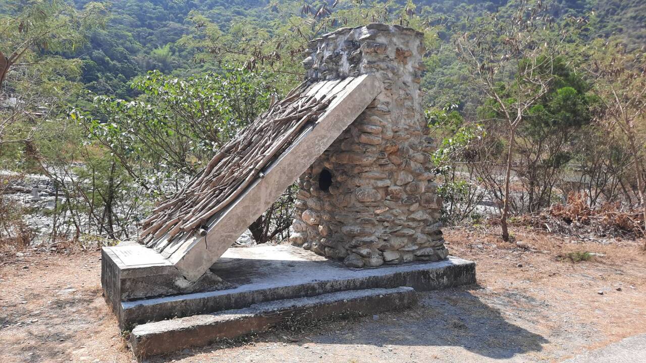 Visite d'un canal d'irrigation centenaire à Pingtung