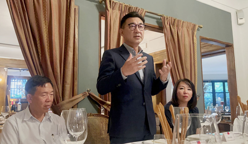 La délégation parlementaire conduite par le vice-président du Yuan législatif Johnny Chiang arrive en Italie