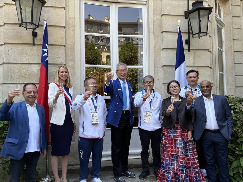 Réception pour la délégation olympique organisée par la représentation taïwanaise en France