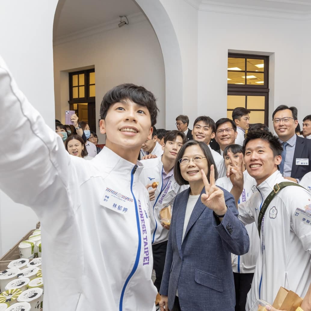Tsai Ing-wen salue le courage de Lin Yu-ting