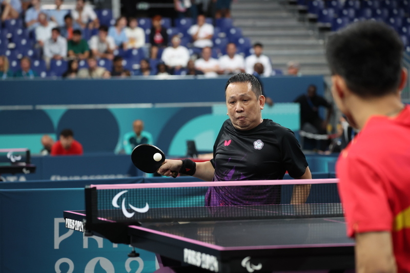 Jeux paralympiques: le pongiste Cheng Ming-chih remporte une médaille d'argent