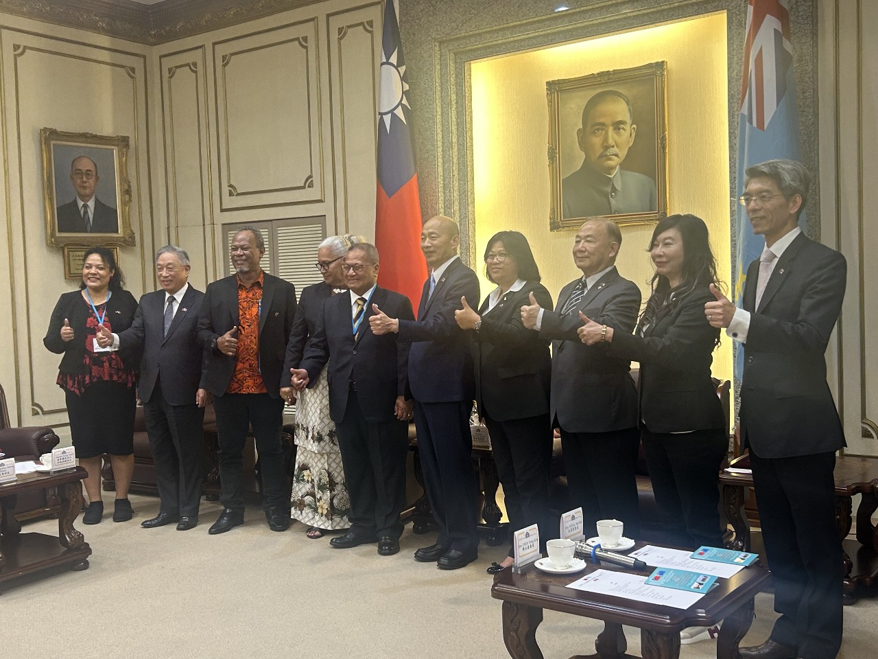 Le président du Parlement des Tuvalu en visite à Taïwan