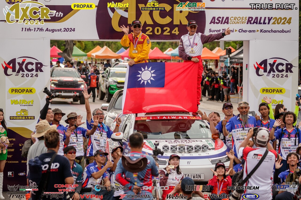 L'incroyable pilote de rallye Chen Ho Huang