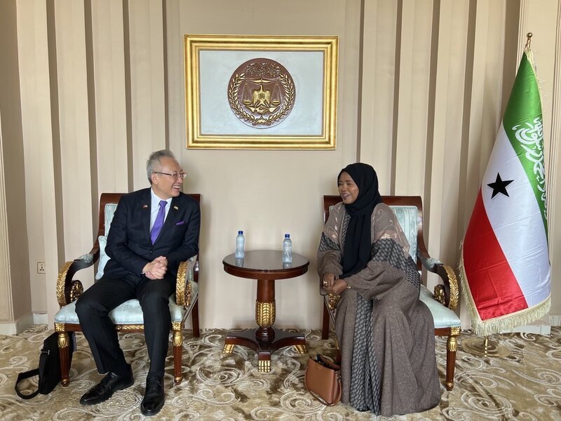 François Wu au Somaliland pour l’investiture du nouveau président