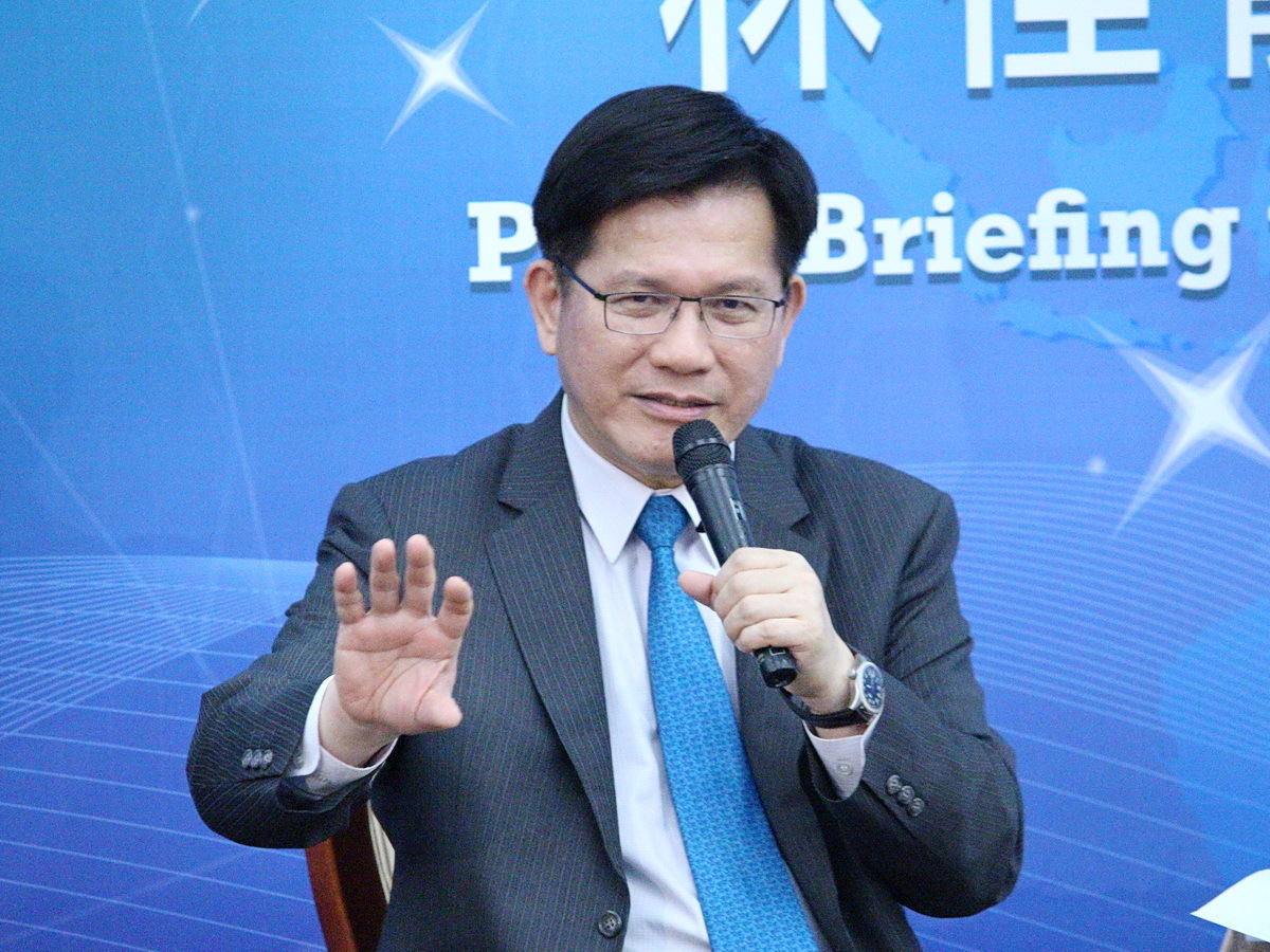 Selon Lin Chia-lung, Taïwan serait prêt à augmenter son budget de la Défense, suite aux propos de Donald Trump