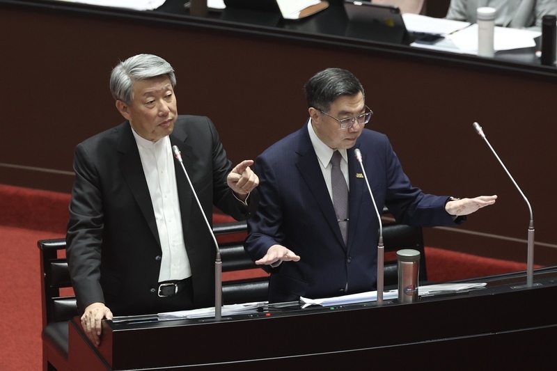 Le Premier ministre assure que l’approvisionnement en électricité sera suffisant jusqu’en 2032 pour faire face au développement de l’IA